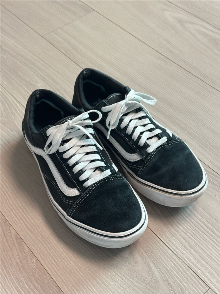 반스 올드스쿨 컴피쿠시 블랙/화이트 265mm--1