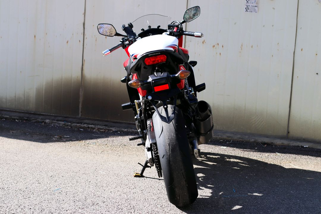 cbr650f 혼다 2014년식 오토바이 판매합니다--4