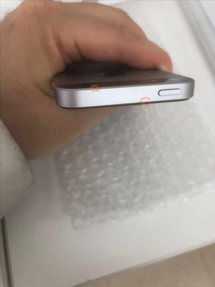 26.2.12순정정품SS급아이폰se1스페이스그레이128기가배터리100퍼 이미지