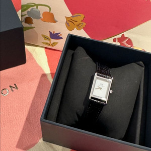 다니엘 웰링턴 여성 시계 새제품 정품 급처