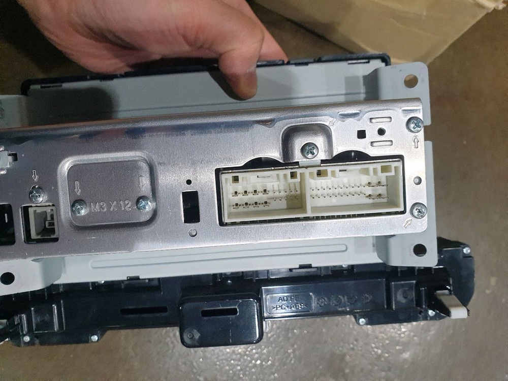 아반떼 AD 순정 오디오 이미지