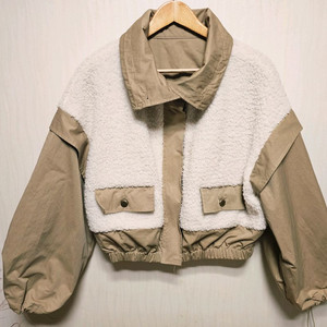 여성자켓 가오리핏 양털 여성점퍼 / 양면으로입는 리버시블자켓 새상품 / 겨울코디 필수템