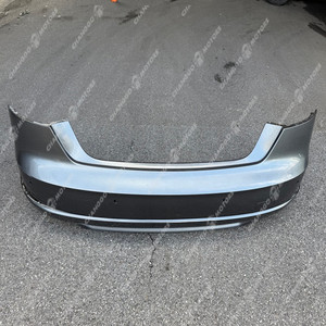 아우디 A8 S8 4H후기 D4 중고 뒷범퍼 4H0807511K 수입차중고부품 이미지