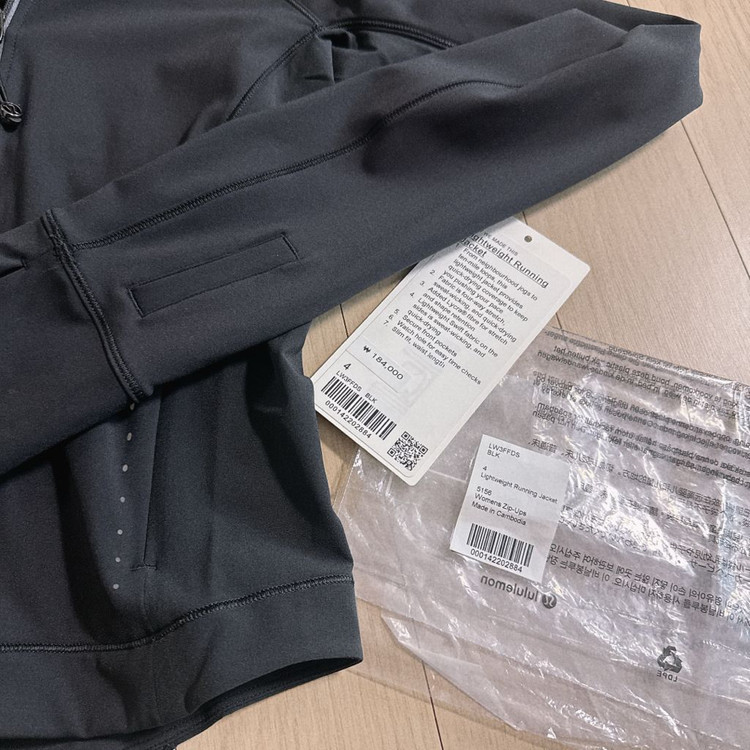 룰루레몬 라이트웨이트 uv 프로텍션 러닝자켓 블랙--4