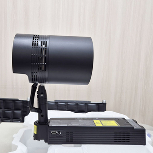 파나소닉 천정설치 전용 PT-JW130FBK 레이저 중고빔프로젝터 (조명모드)