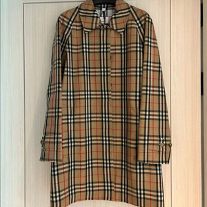 버버리 체크 트렌치 코트