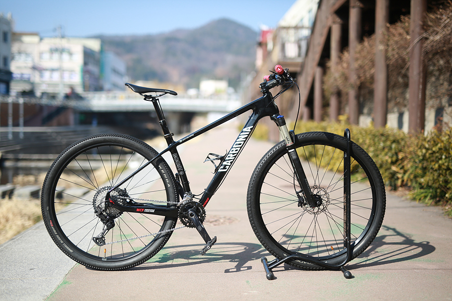 24년 아이너 카보니아 카본 29 XT 24단 M 17인치 -29인치---2