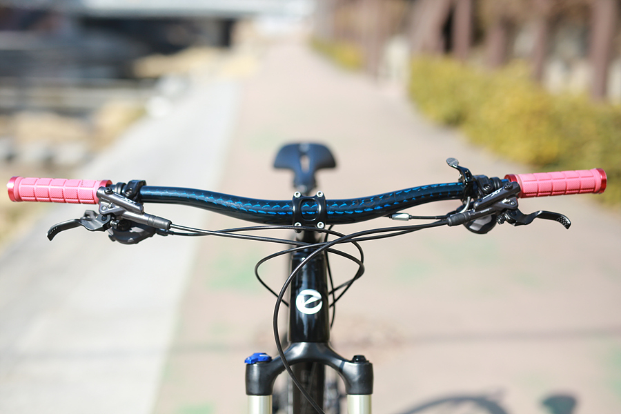 24년 아이너 카보니아 카본 29 XT 24단 M 17인치 -29인치---8