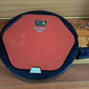 물걸레 청소겸용 로봇청소기