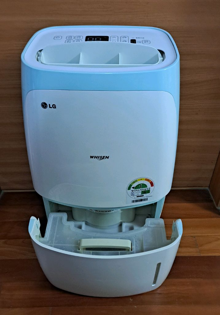 LG 10리터 대용량 제습기--1