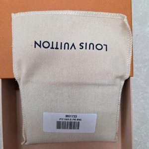 루이비통 앙프렝뜨 카드 지갑