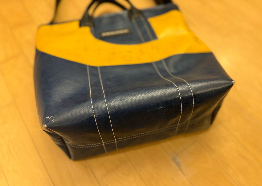 [프라이탁] 밥, BOB (다크블루/옐로우 포인트)--1