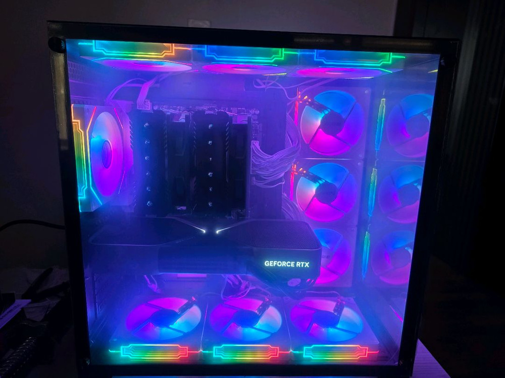 고성능 게이밍 PC 완본체 7800x3d 5080 48gb 팝니다 이미지