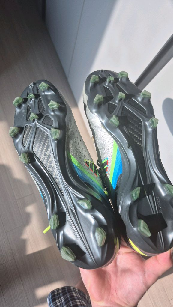 아디다스 스피드포탈.1 카본 fg/ag 이미지