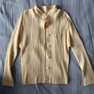 플리츠플리즈 23년 2월 먼술리 셔츠 가디건 라이트 베이지 사이즈 3