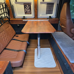 캠핑카 gmc. 사바나 로우밴 이미지