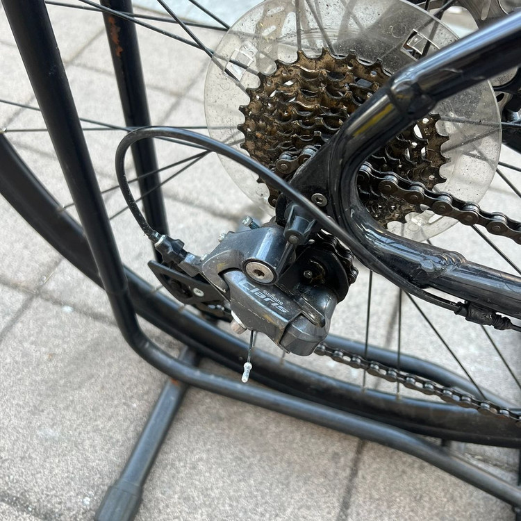 메리다 스컬트라 100D 로드 자전거 팝니다.--1