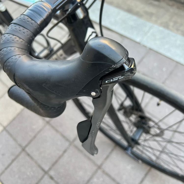 메리다 스컬트라 100D 로드 자전거 팝니다.--3