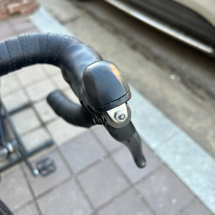 메리다 스컬트라 100D 로드 자전거 팝니다.--5