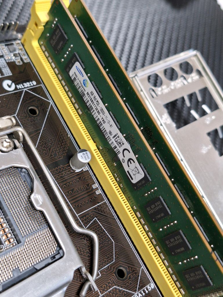 ASUS H81M-K(M보드)/삼성 PC3 8GB(4*2)--2