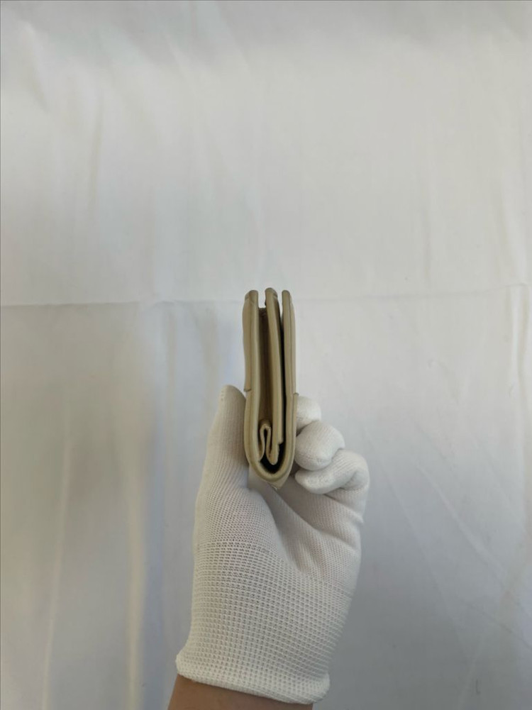 보테가베네타 카세트 플랩 중지갑 [os]--4