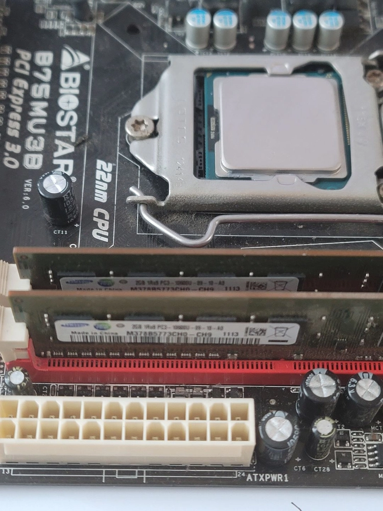 CPU + 램 + 그래픽 카드 이미지