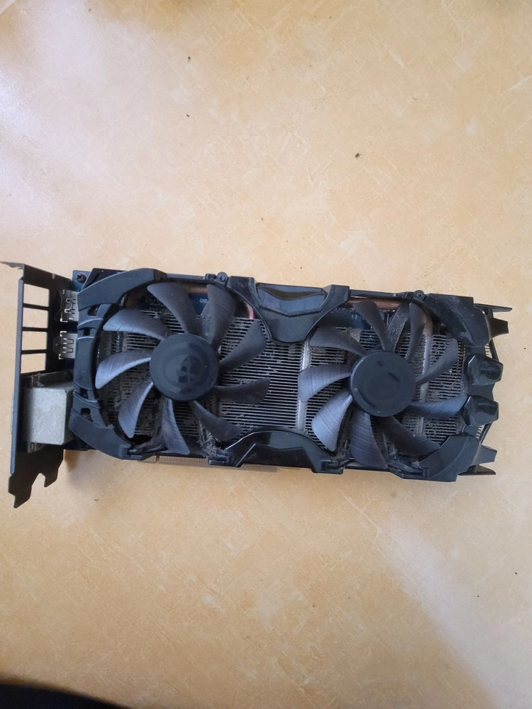 CPU + 램 + 그래픽 카드 이미지