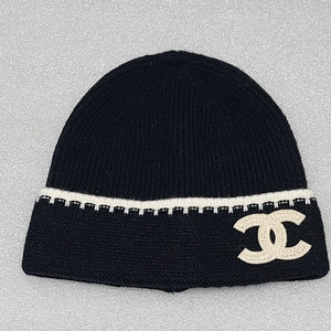 샤넬 더블 cc 로고 비니 블랙/ 화이트