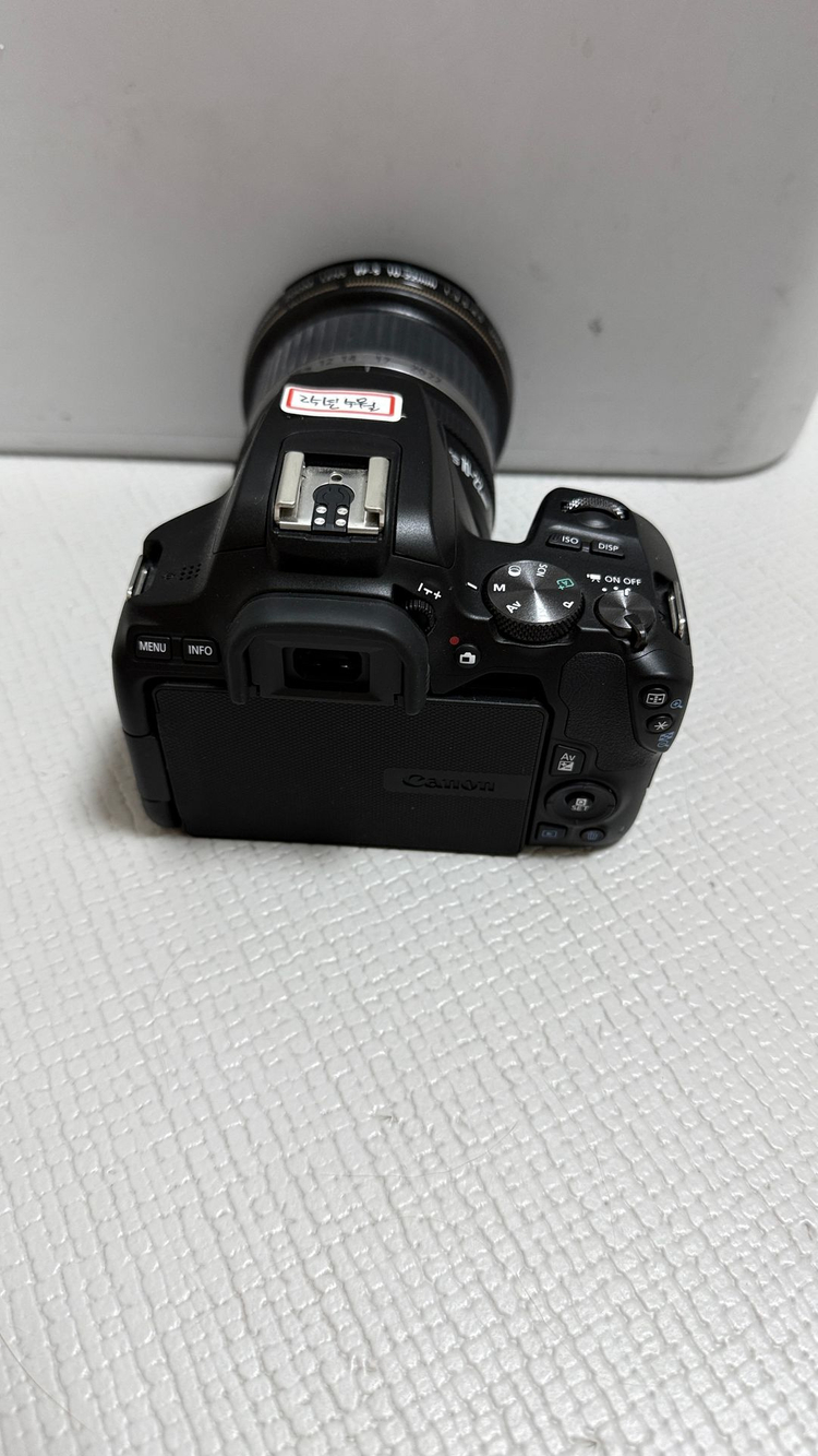 DSLR 카메라 + 10-22mm 렌즈 세트 이미지