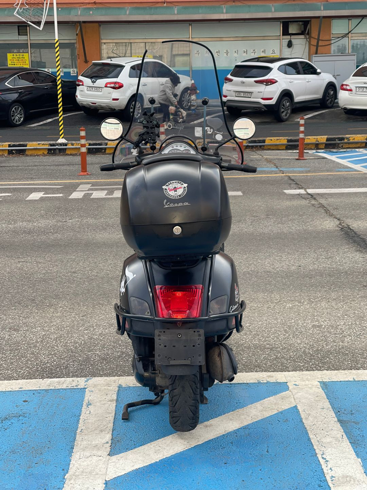 베스파GTS125 17년식 2.3만Km 최상의컨디션 실물깡패! 판매합니다--5