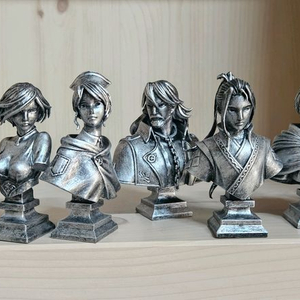 옥토패스트래블러2 흉상피규어세트 /사운드트랙CD팝니다.^^