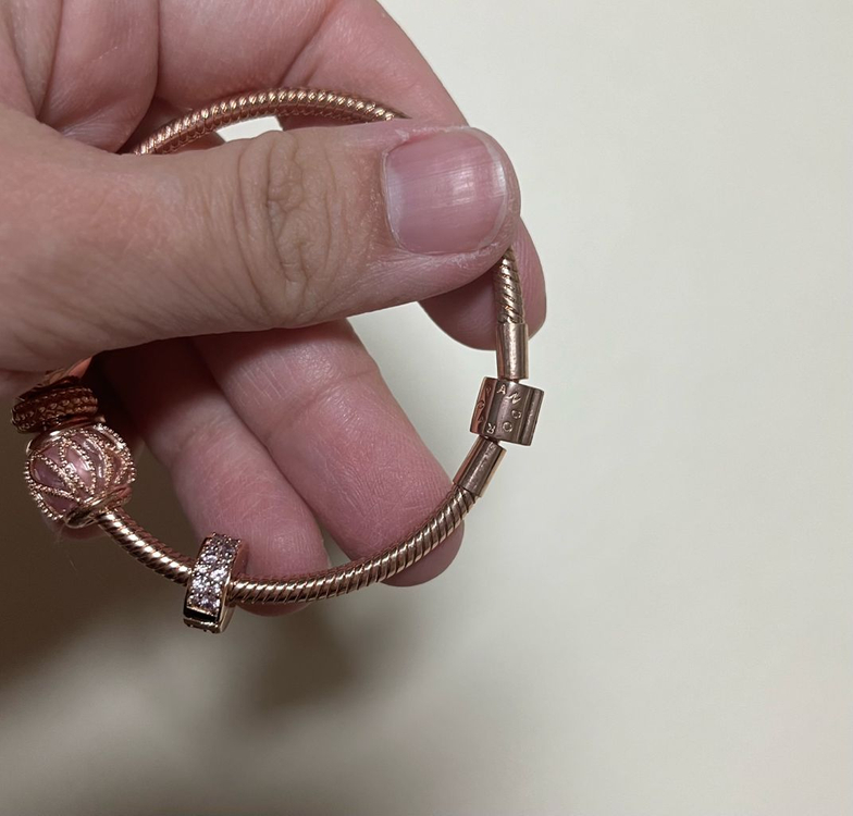 ㅍㄷㄹ 골드참 팔찌--1