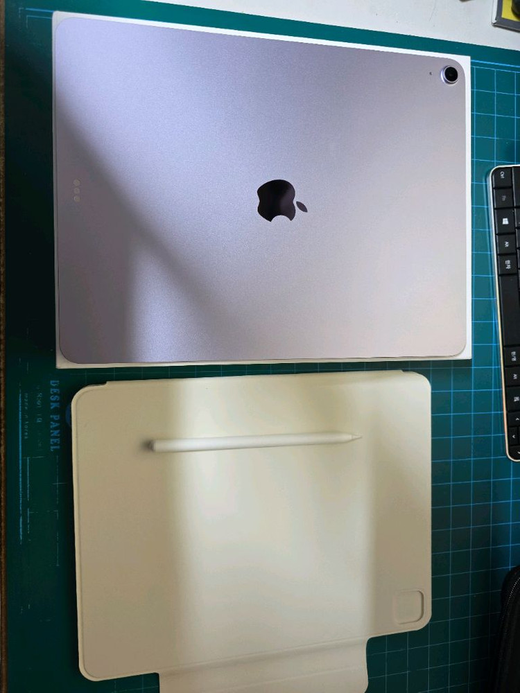 아이패드 에어 m3 13 128 와이파이--1