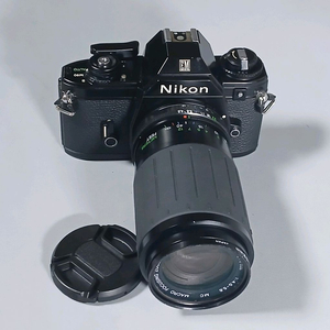 니콘EM mf70-210mm필름카메라 렌즈 세트