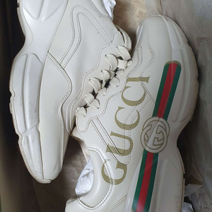 구찌 라이톤 스니커즈 37(240mm)사이즈 500877