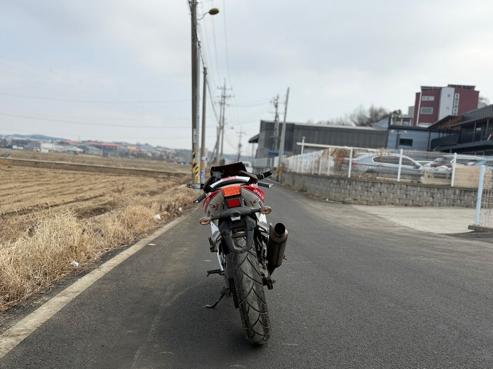 코멧125/13년식/1만km/판매합니다 이미지