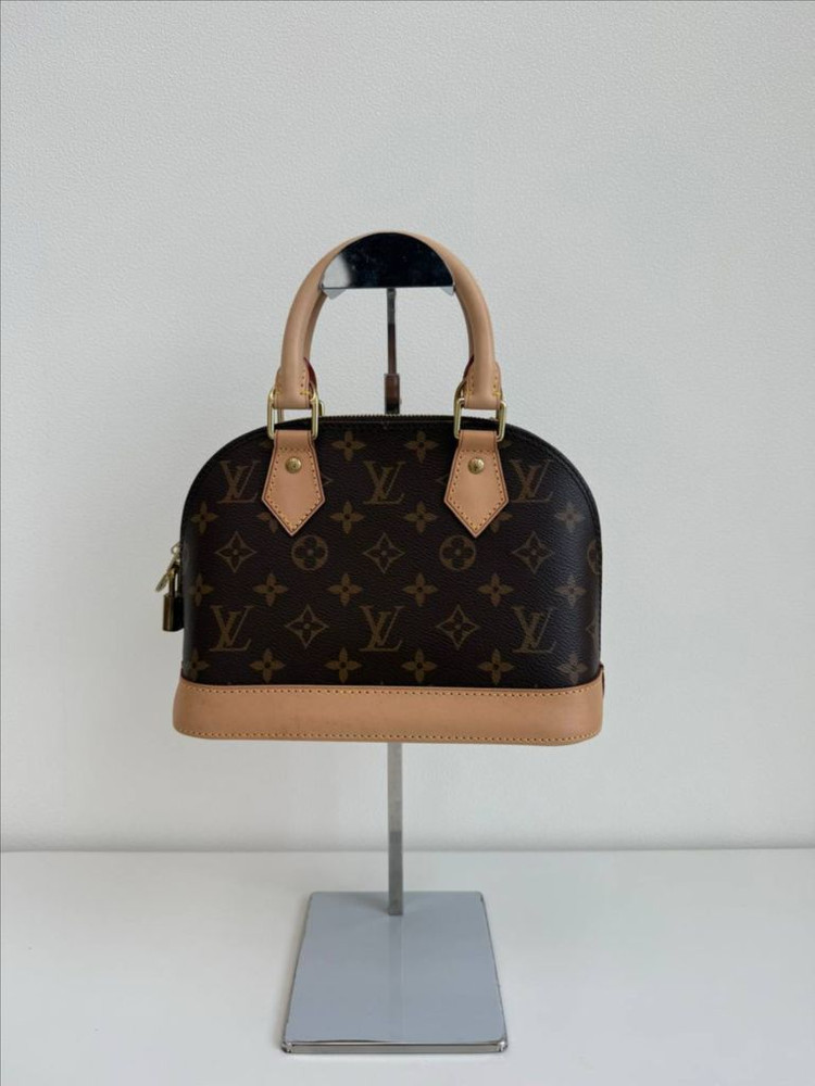 루이비통 알마bb 이미지