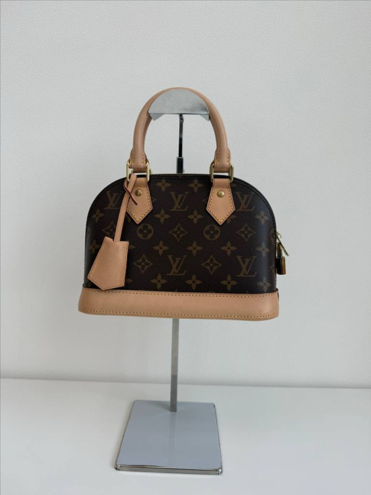 루이비통 알마bb 이미지