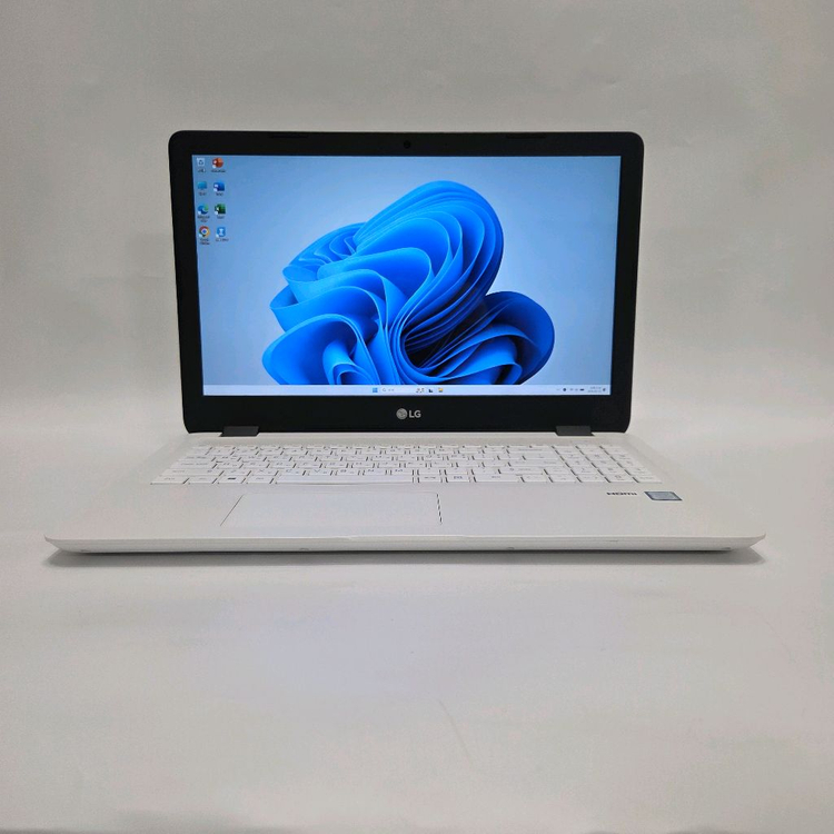 J엘지 중고 노트북 울트라 i5 SSD/FHD/윈11/15.6인치/화이트--1