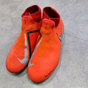 나이키 팬텀 비전 프로DF HG 축구화 255