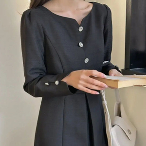 새상품) 프리미엄원단 하객룩 돌잔치룩 상견례룩 격식룩 롱원피스 블랙원피스