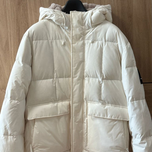 뉴발란스 아이보리 베이지 리버시블 패딩 100(L) 라지사이즈