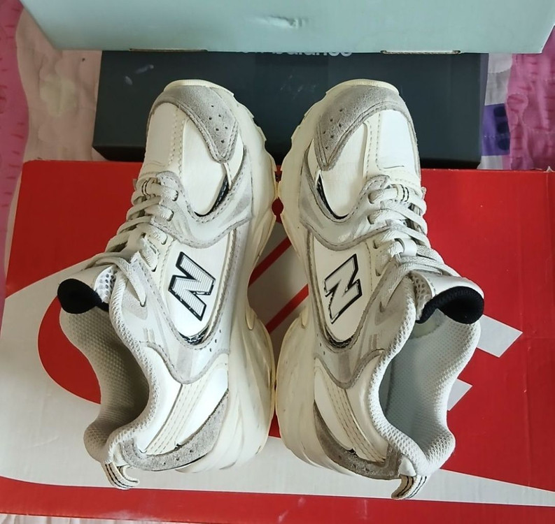 뉴발란스키즈 530 화이트175운동화24년8월--2