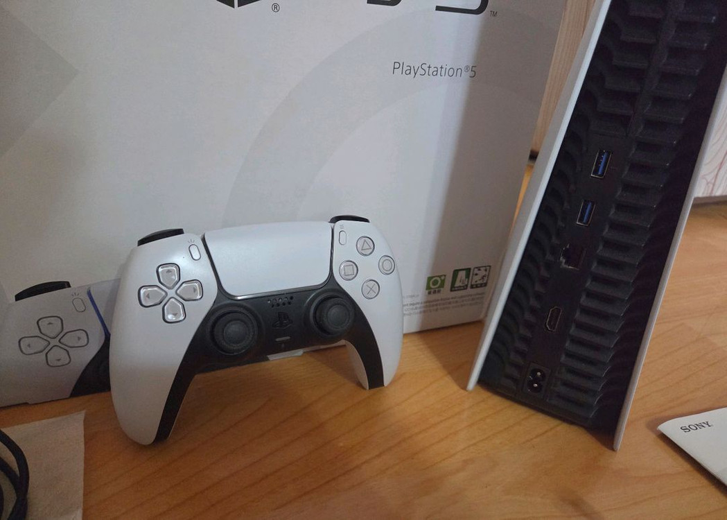 플스 PS5 디스크 풀박스+케이스--2