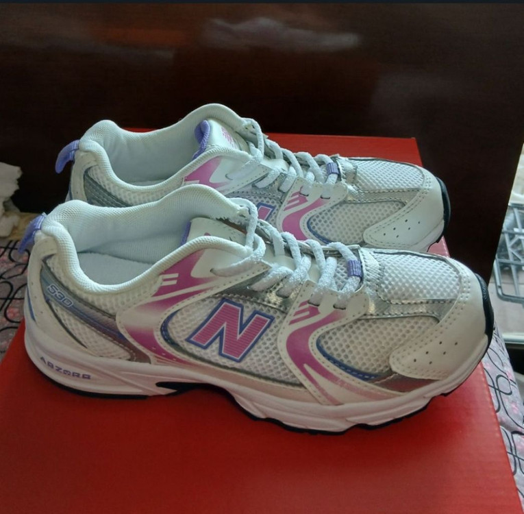 뉴발란스키즈 530AG 200운동화 거의새거한번신음--1