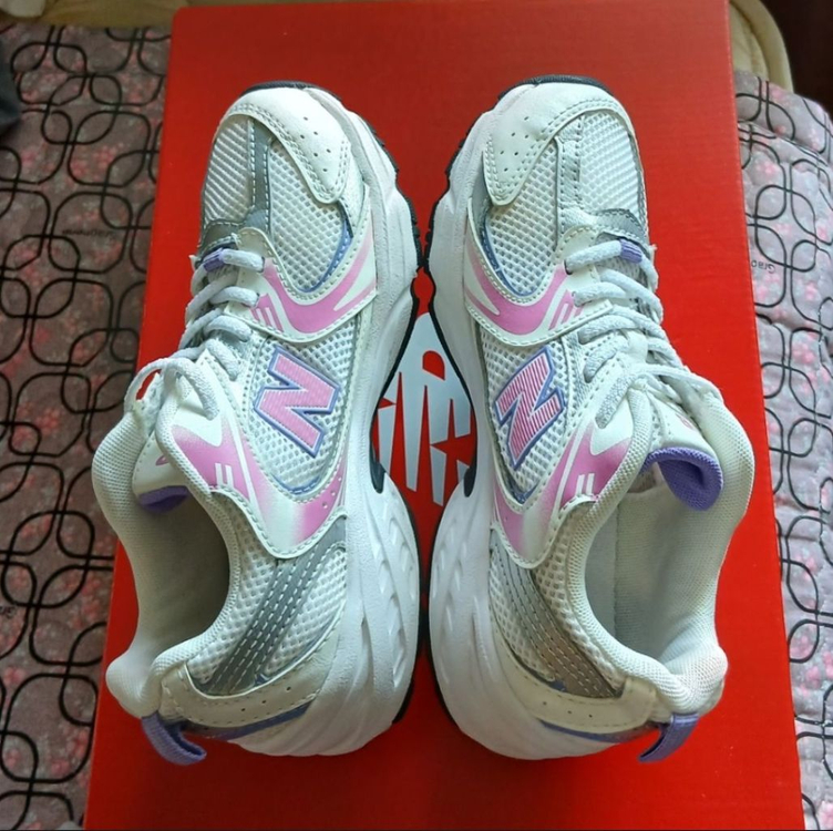 뉴발란스키즈 530AG 200운동화 거의새거한번신음--4