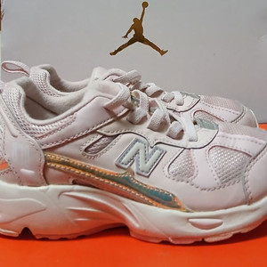 뉴발란스키즈 878 175핑크운동화