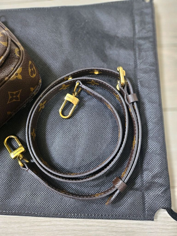 모노그램 포쉐트 메티스 핸드백 이미지