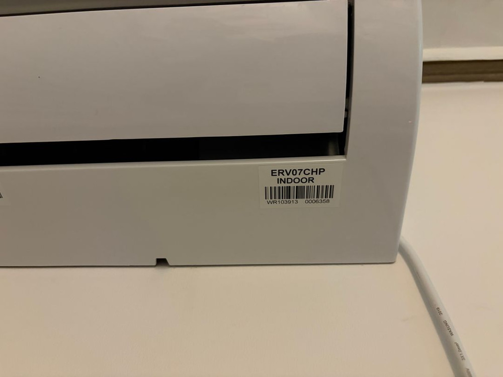 위니아 벽걸이 에어컨 이미지