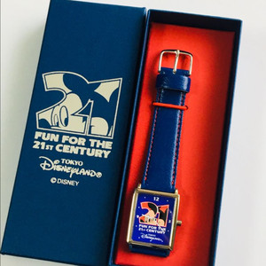 도쿄 디즈니랜드 미키마우스 한정 손목시계 판매